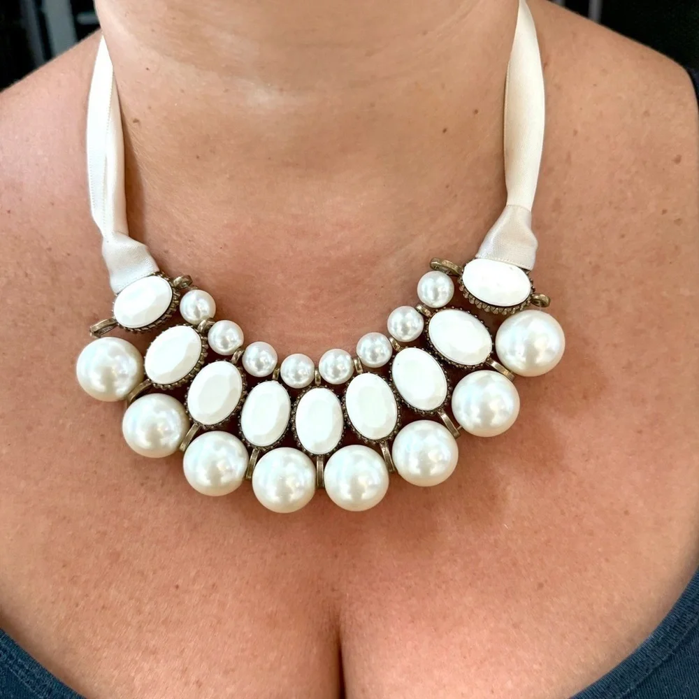 🎁  Unique Designer  Faux Pearl Necklace Choker Reversable. Cambodia designer